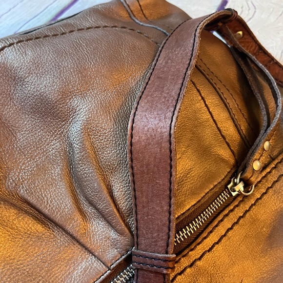 Gold Tone Fossil Shoulder Bag - Picture 5 of 5